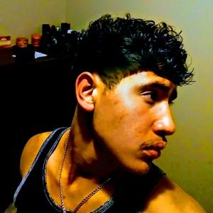 Meet your Posher, Taniel